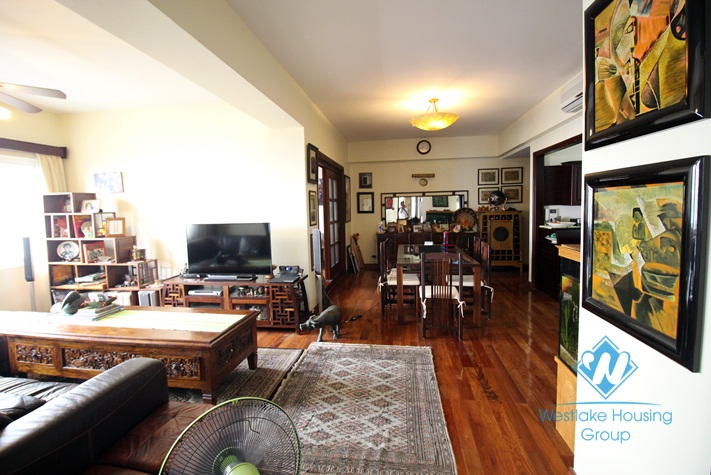 A nice apartment for rent in G building of Ciputra International Ha Noi City
